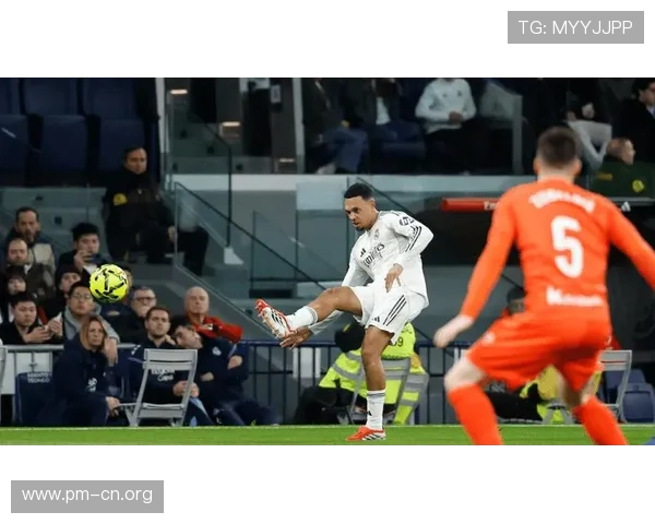 迹象齐聚指向阿诺德下赛季或身披皇马战袍正式开启新篇章辉煌征程